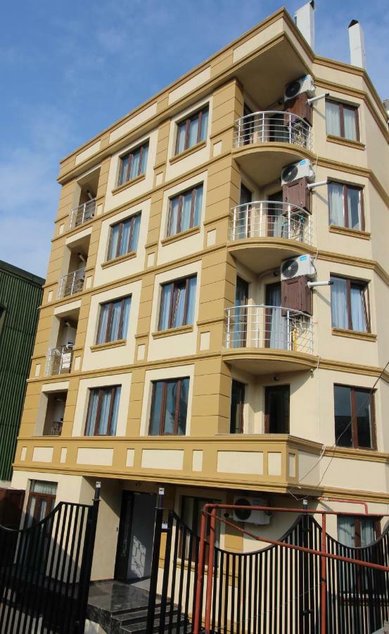 Jeal Apartments Батуми Экстерьер фото